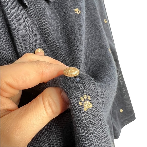 Grace & Mila Navy Blue Gold Glitter Paw Print Button Back Woven Blouse - Picture 8 of 14